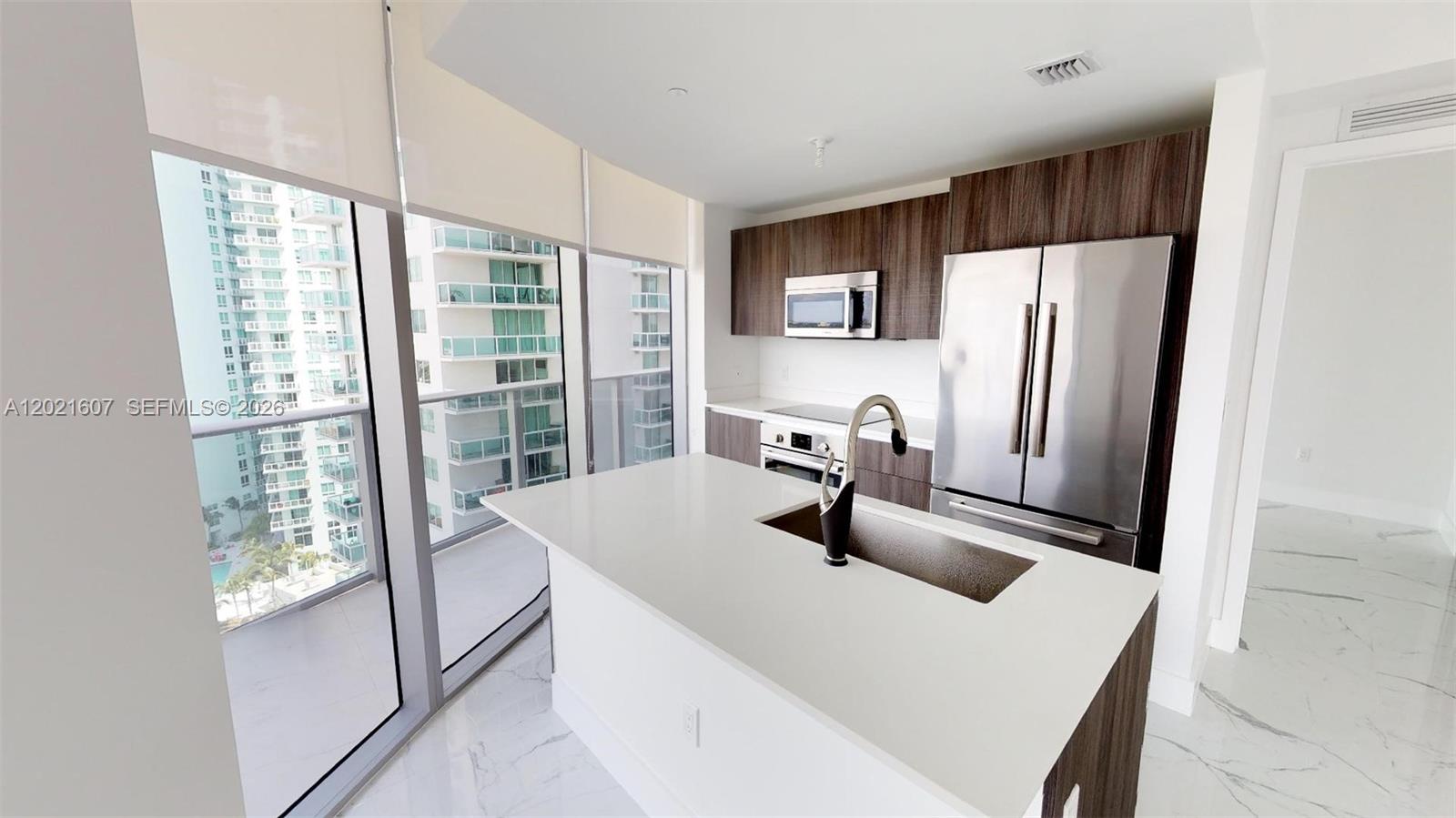 488 NE 18th St #2401, Miami FL 33132
