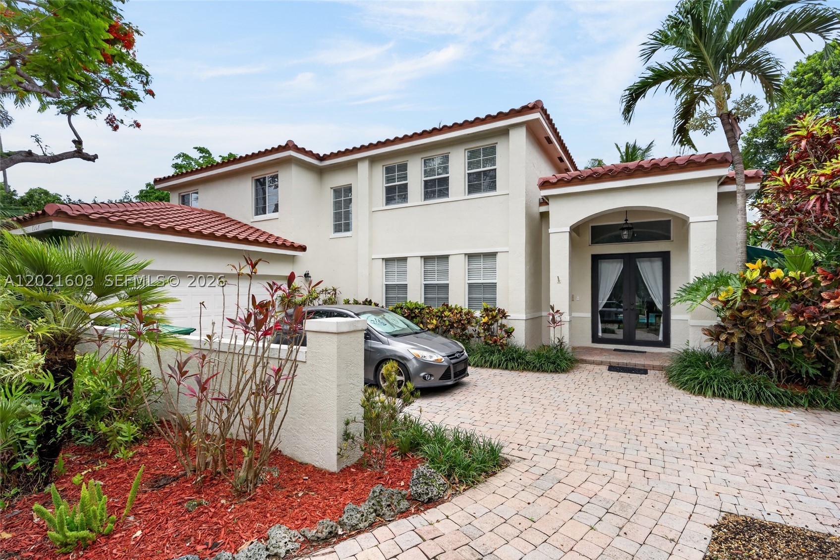 8204 SW 171st St, Palmetto Bay FL 33157