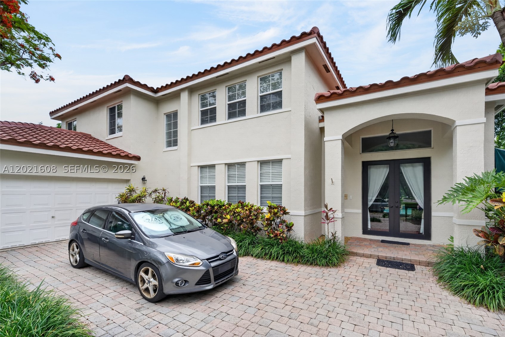 8204 SW 171st St, Palmetto Bay FL 33157
