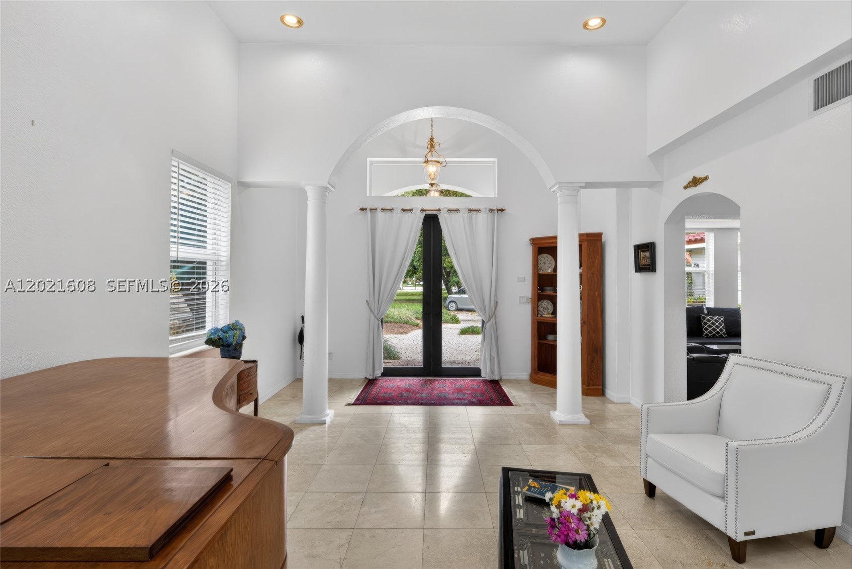 8204 SW 171st St, Palmetto Bay FL 33157
