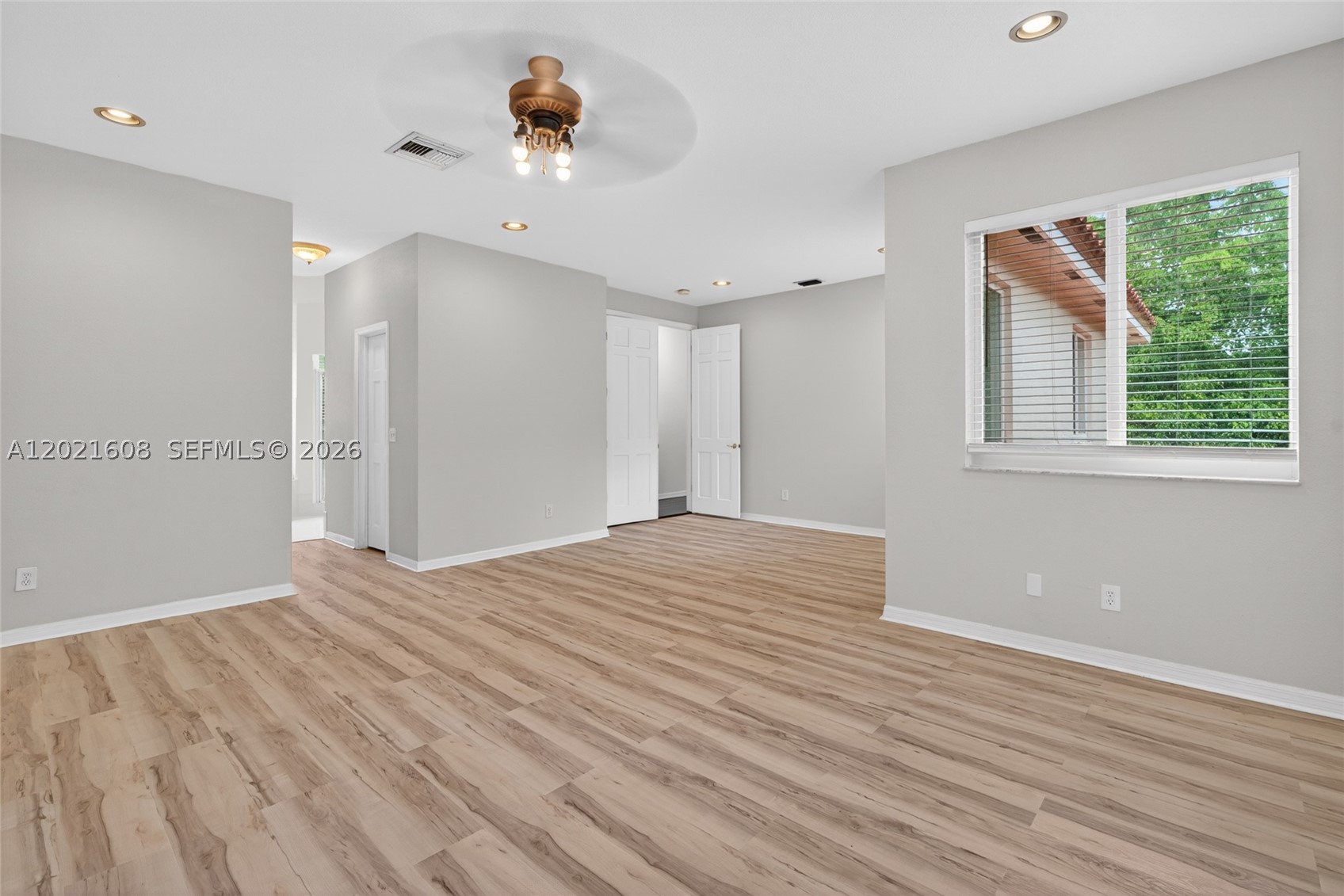 8204 SW 171st St, Palmetto Bay FL 33157