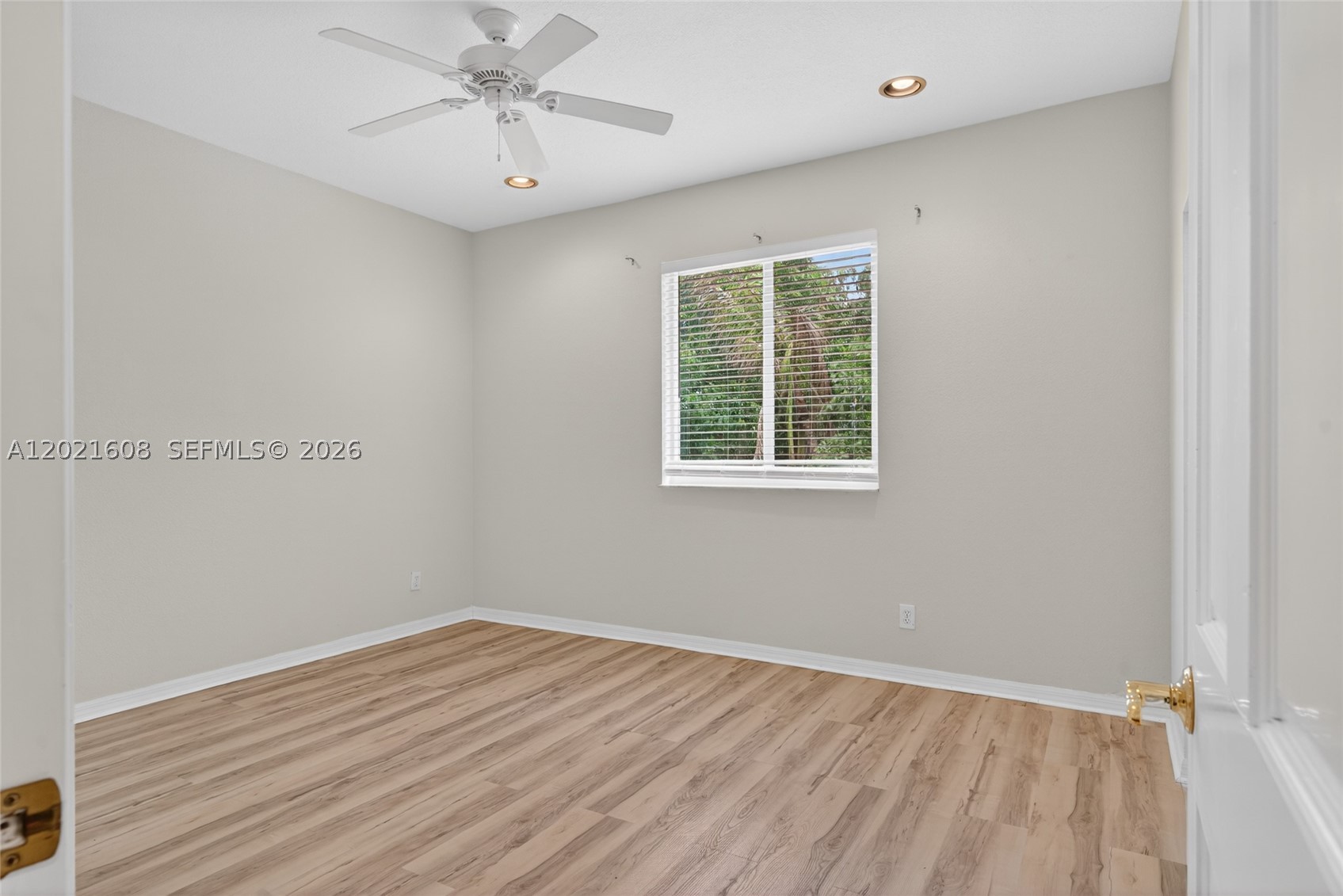 8204 SW 171st St, Palmetto Bay FL 33157