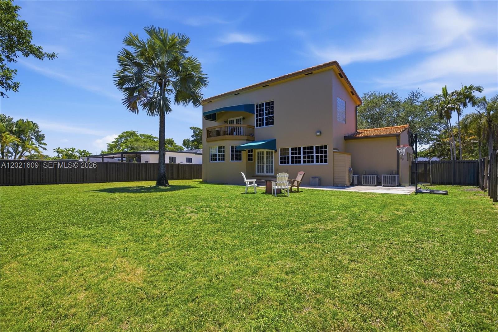 245 Lenape Dr, Miami Springs FL 33166