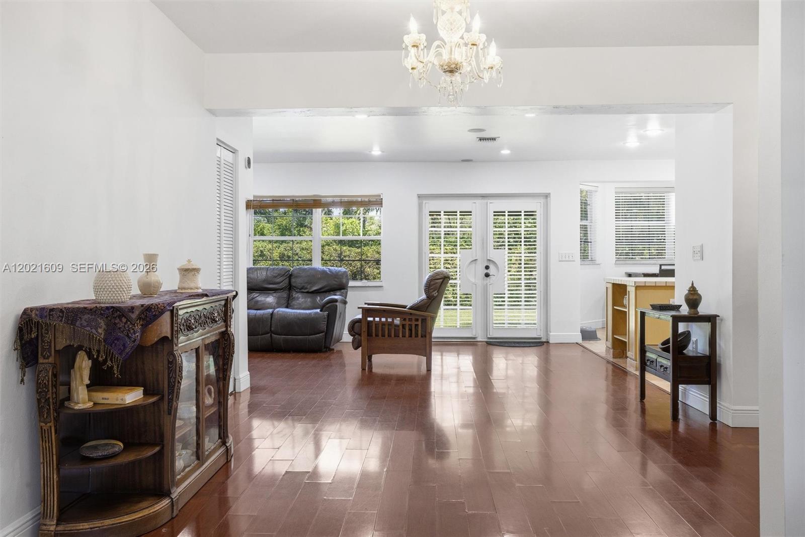 245 Lenape Dr, Miami Springs FL 33166