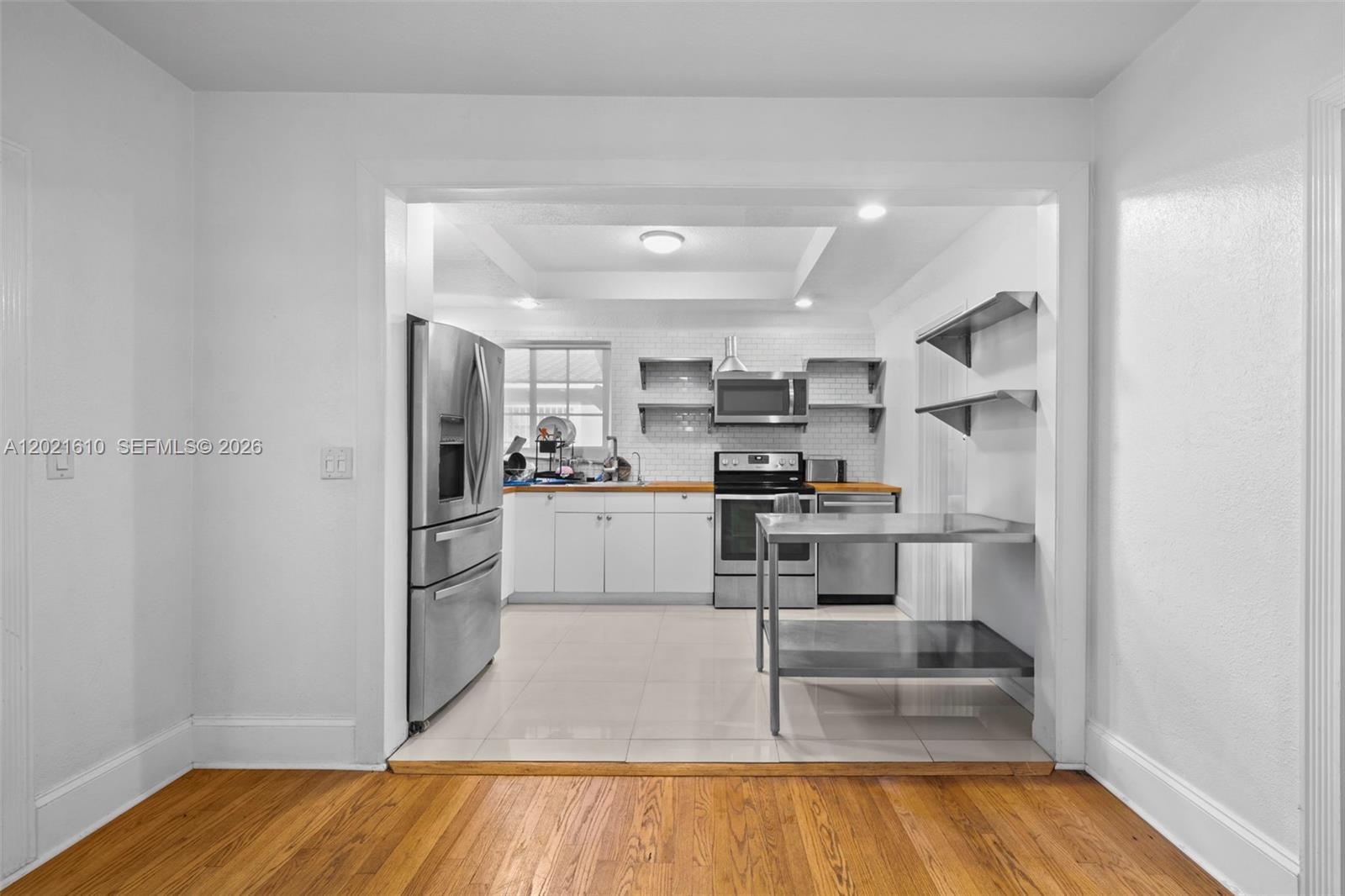 555 NE 73rd St, Miami FL 33138
