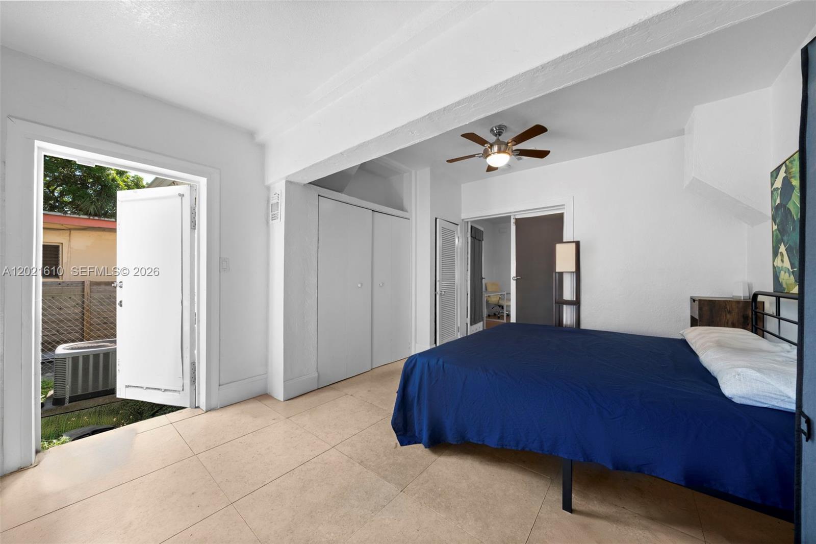555 NE 73rd St, Miami FL 33138