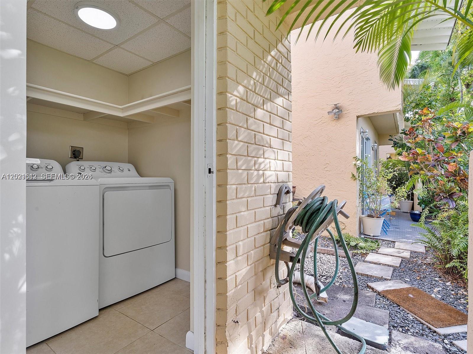 8941 NE 4th Ave Rd #8941, Miami Shores FL 33138
