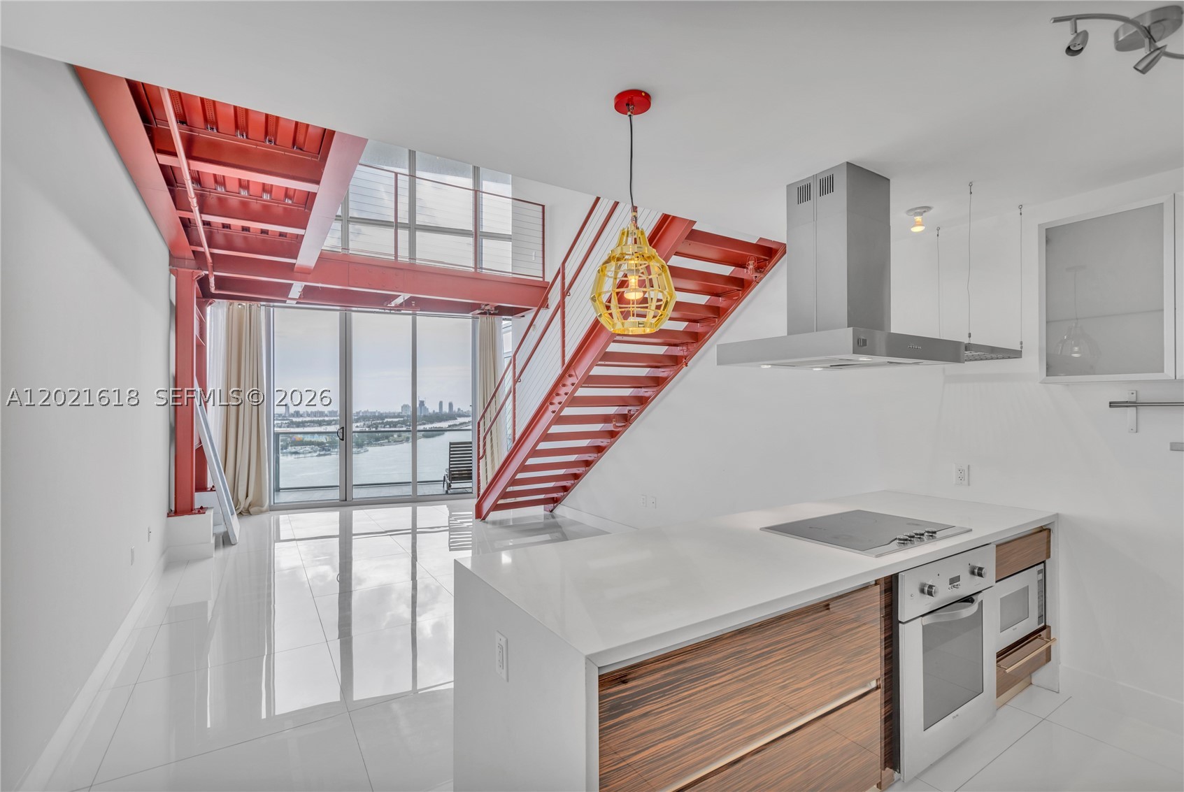 1100 Biscayne Blvd #2706, Miami FL 33132