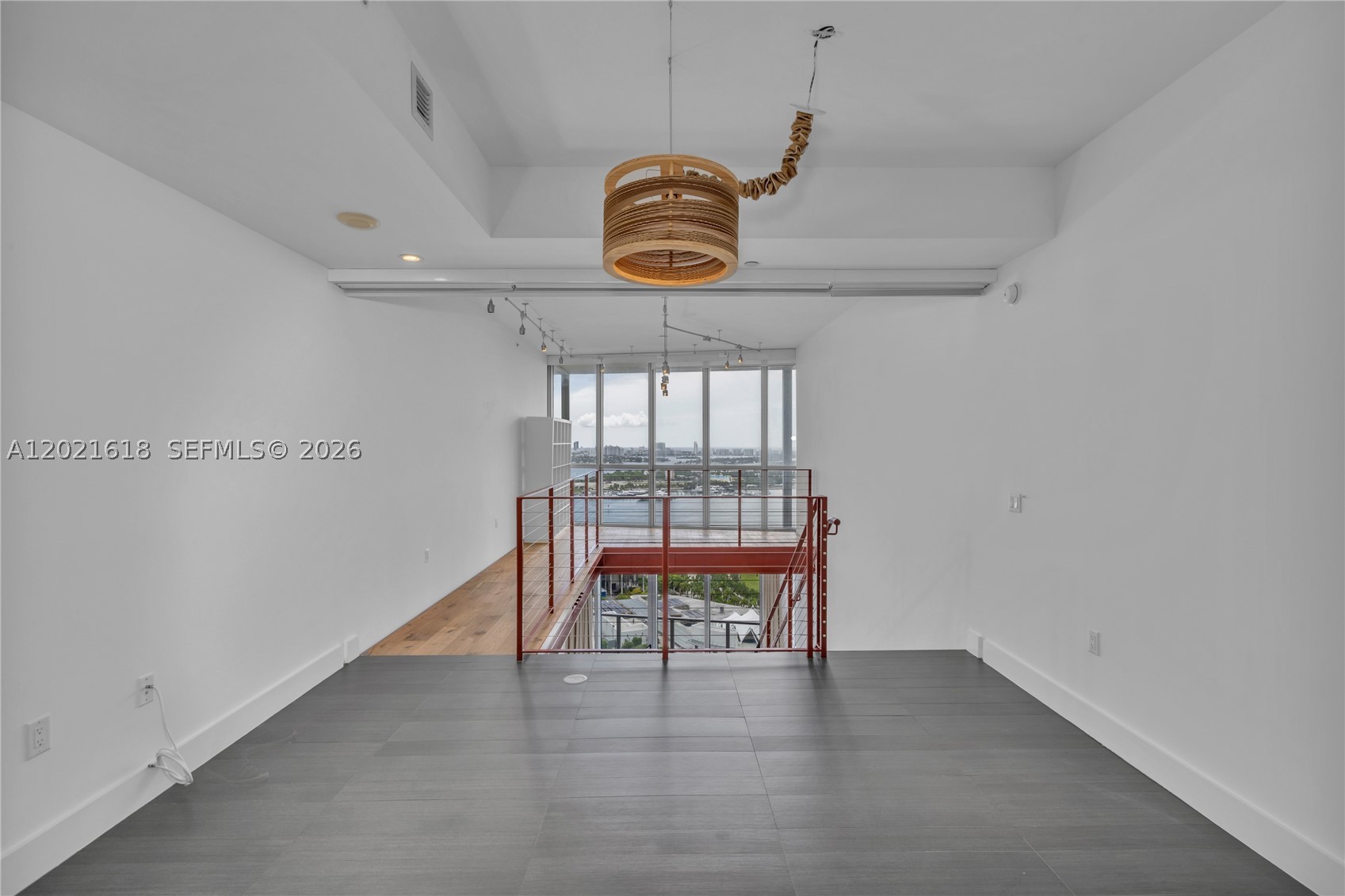 1100 Biscayne Blvd #2706, Miami FL 33132