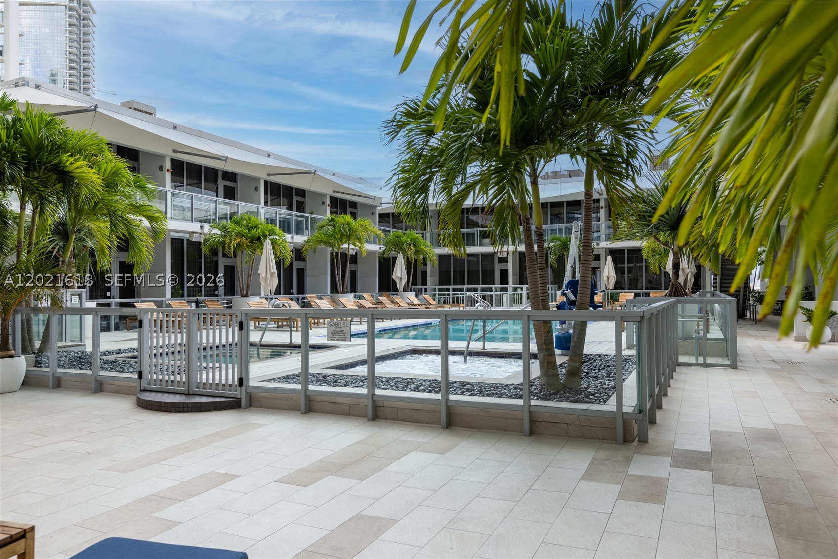 1100 Biscayne Blvd #2706, Miami FL 33132