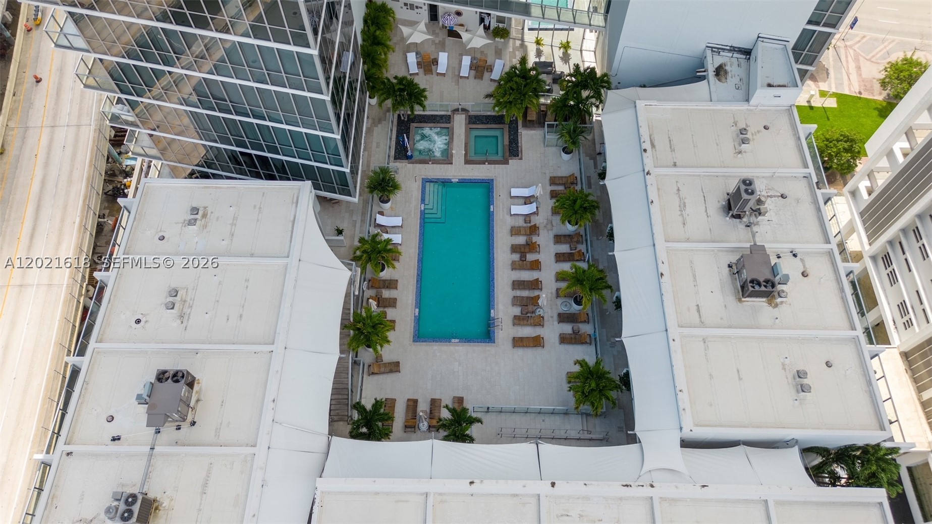 1100 Biscayne Blvd #2706, Miami FL 33132