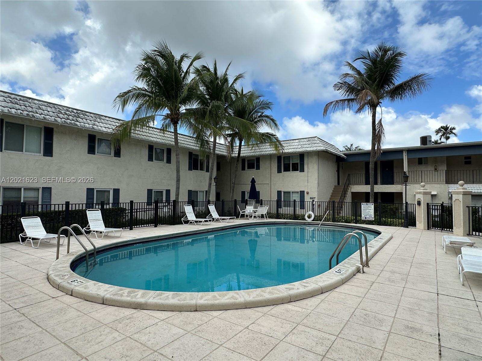 8617 SW 68th Ct #26, Pinecrest FL 33156