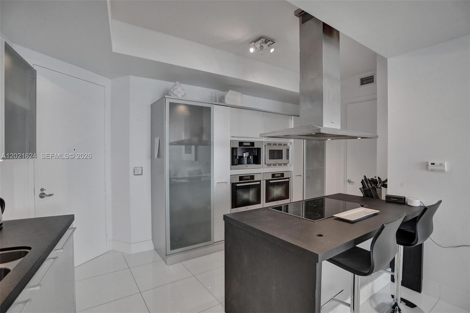 18201 COLLINS AV #4108, Sunny Isles Beach FL 33160