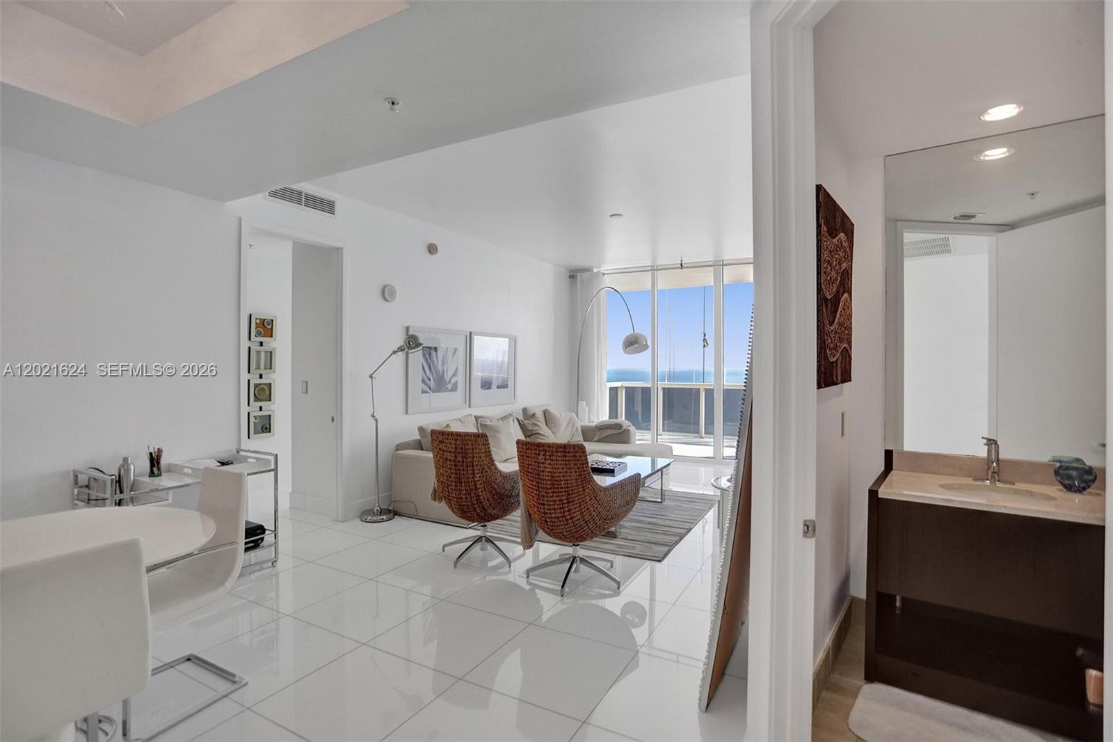 18201 COLLINS AV #4108, Sunny Isles Beach FL 33160