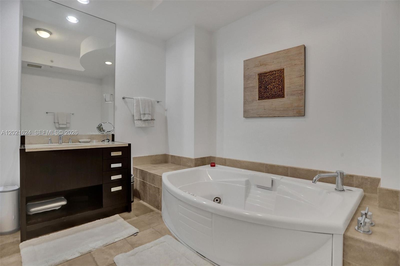 18201 COLLINS AV #4108, Sunny Isles Beach FL 33160
