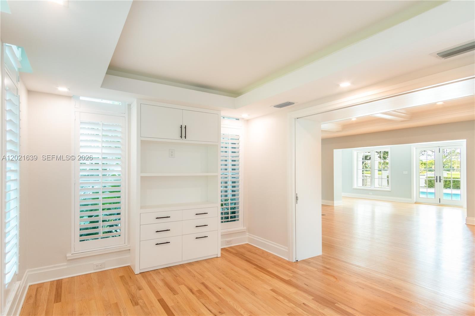 1257 Mariola Ct, Coral Gables FL 33134