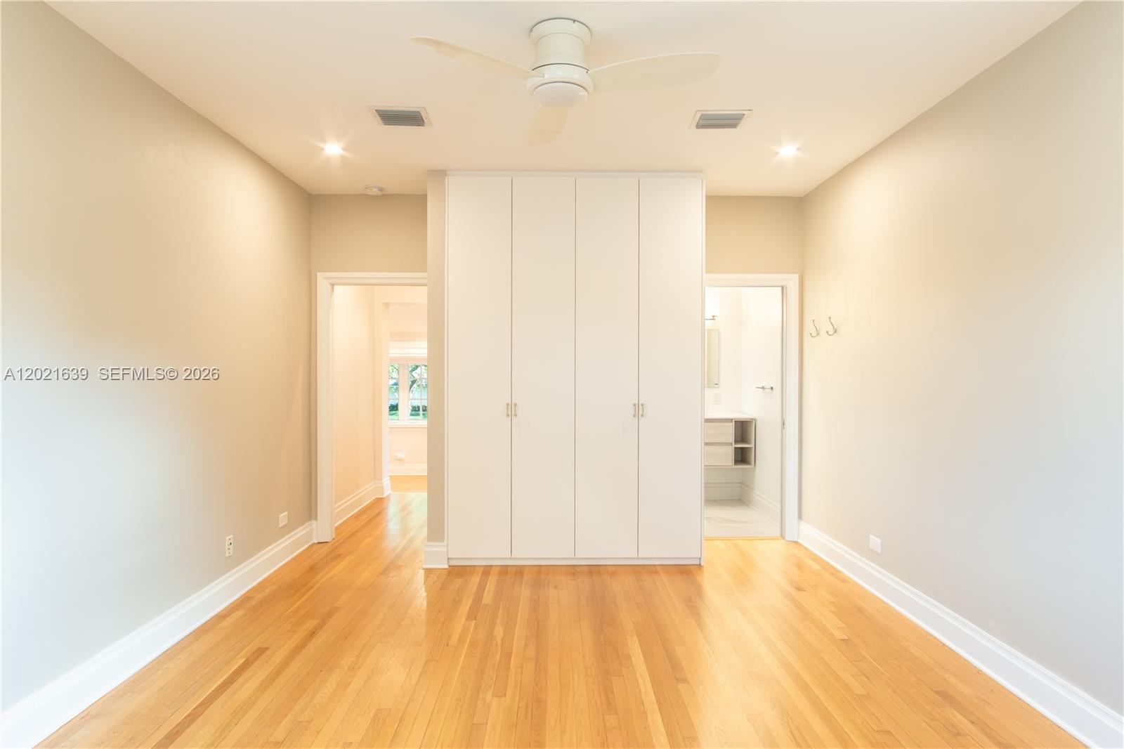 1257 Mariola Ct, Coral Gables FL 33134