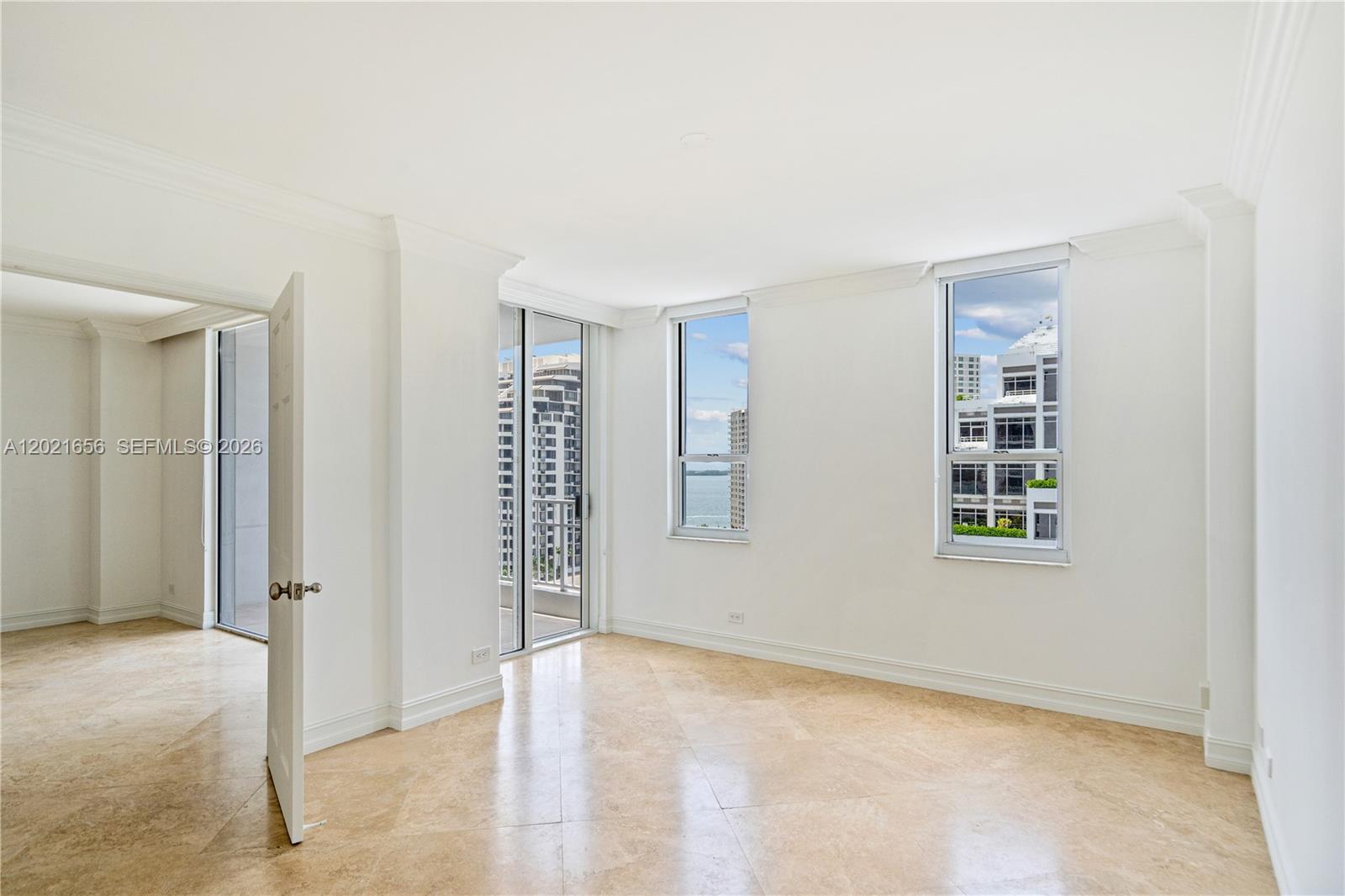 701 Brickell Key Blvd #1411, Miami FL 33131