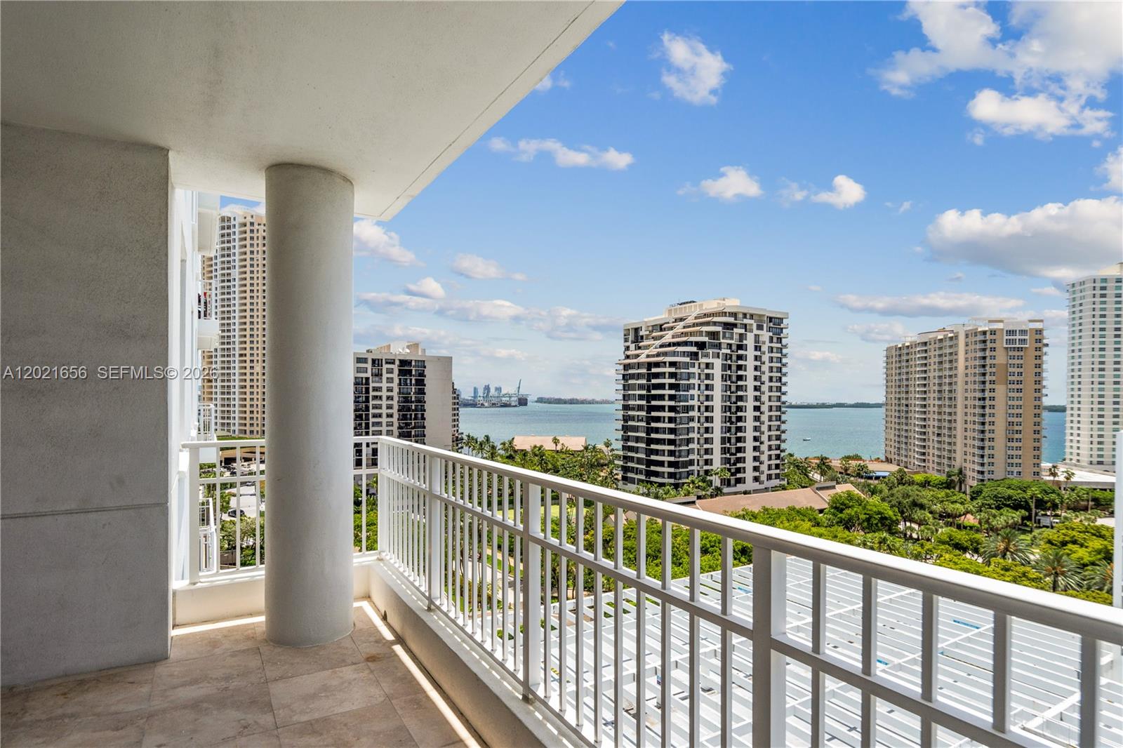 701 Brickell Key Blvd #1411, Miami FL 33131