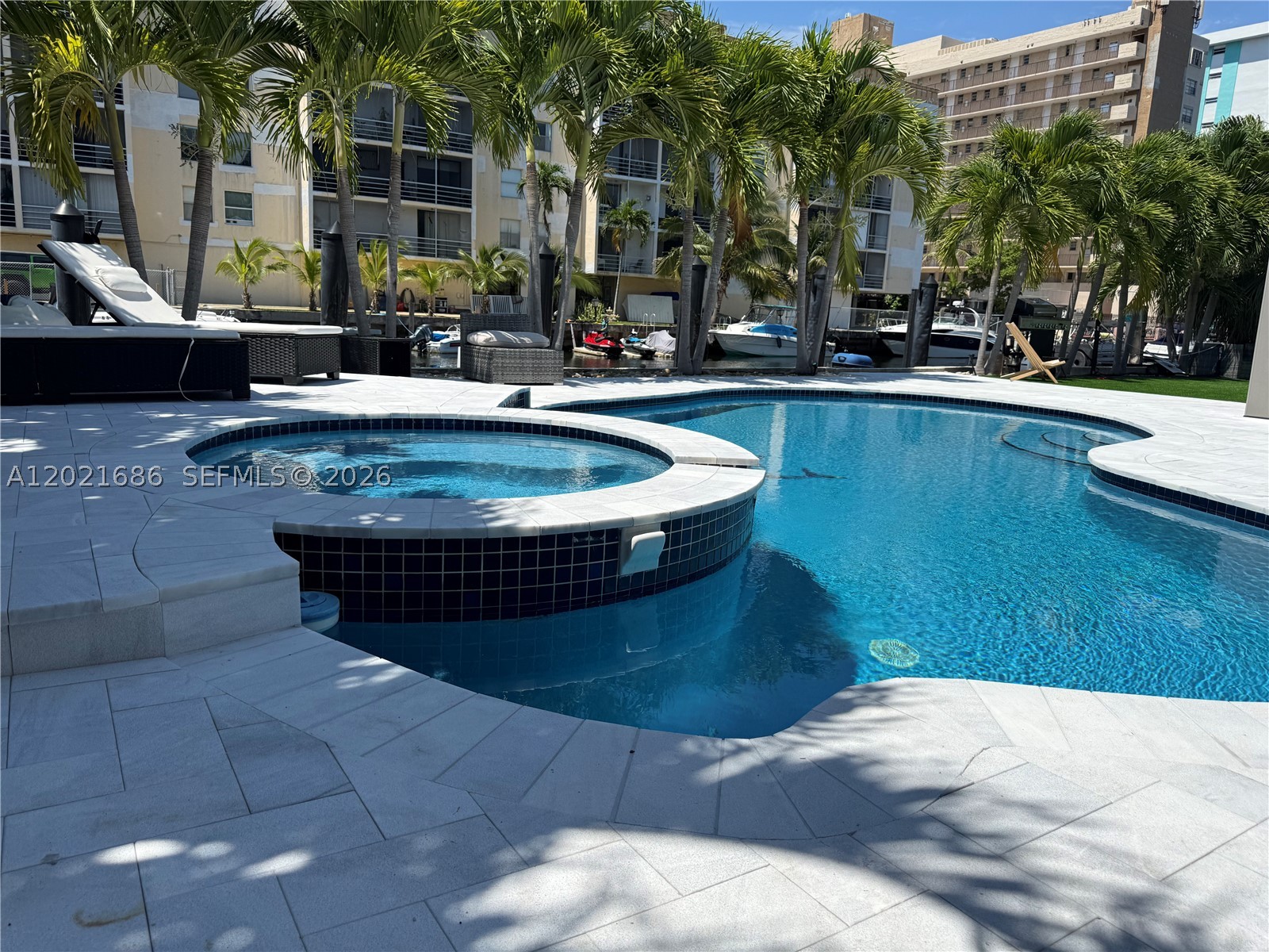 2940 NE 164th St, North Miami Beach FL 33160