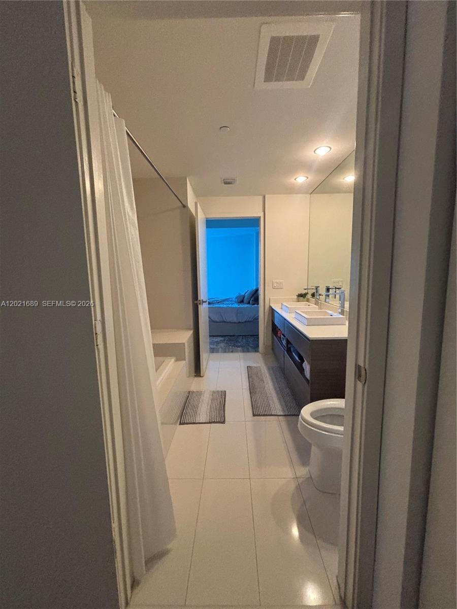1100 S Miami Ave #802, Miami FL 33130