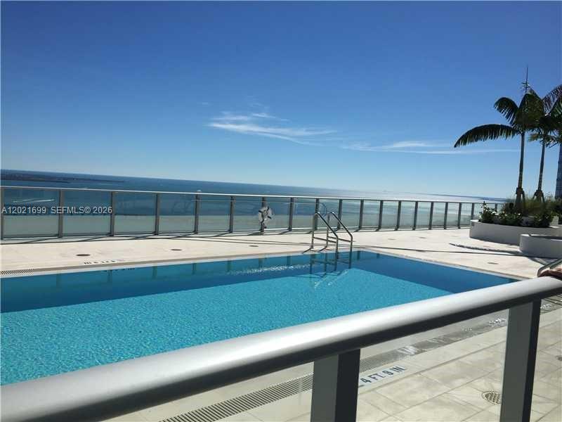 1300 Brickell Bay Dr #2900, Miami FL 33131
