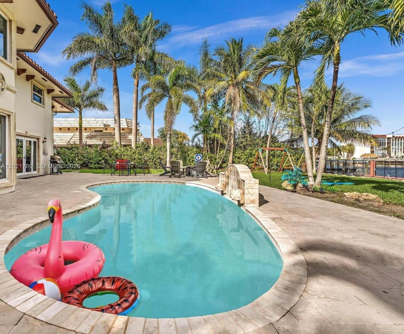 900 Diplomat Pkwy, Hallandale Beach FL 33009