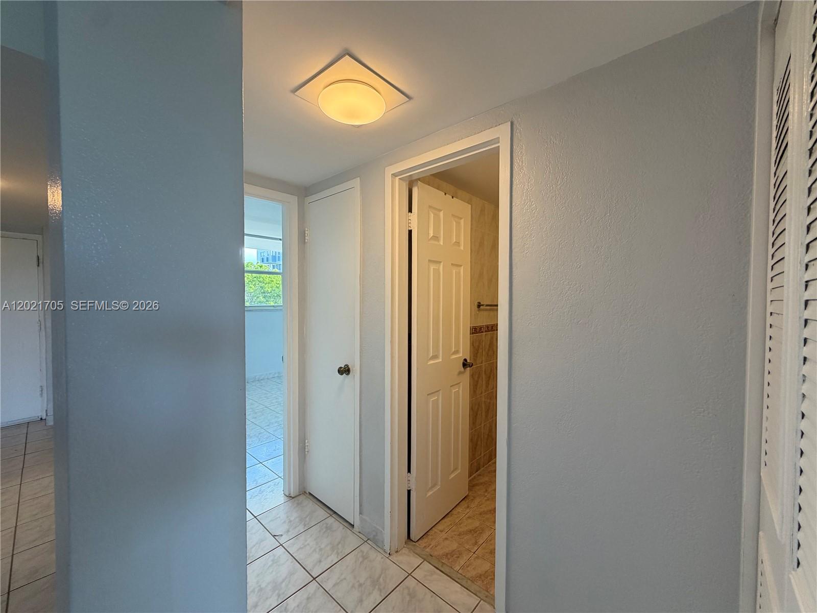 3660 NE 166th St #414, North Miami Beach FL 33160