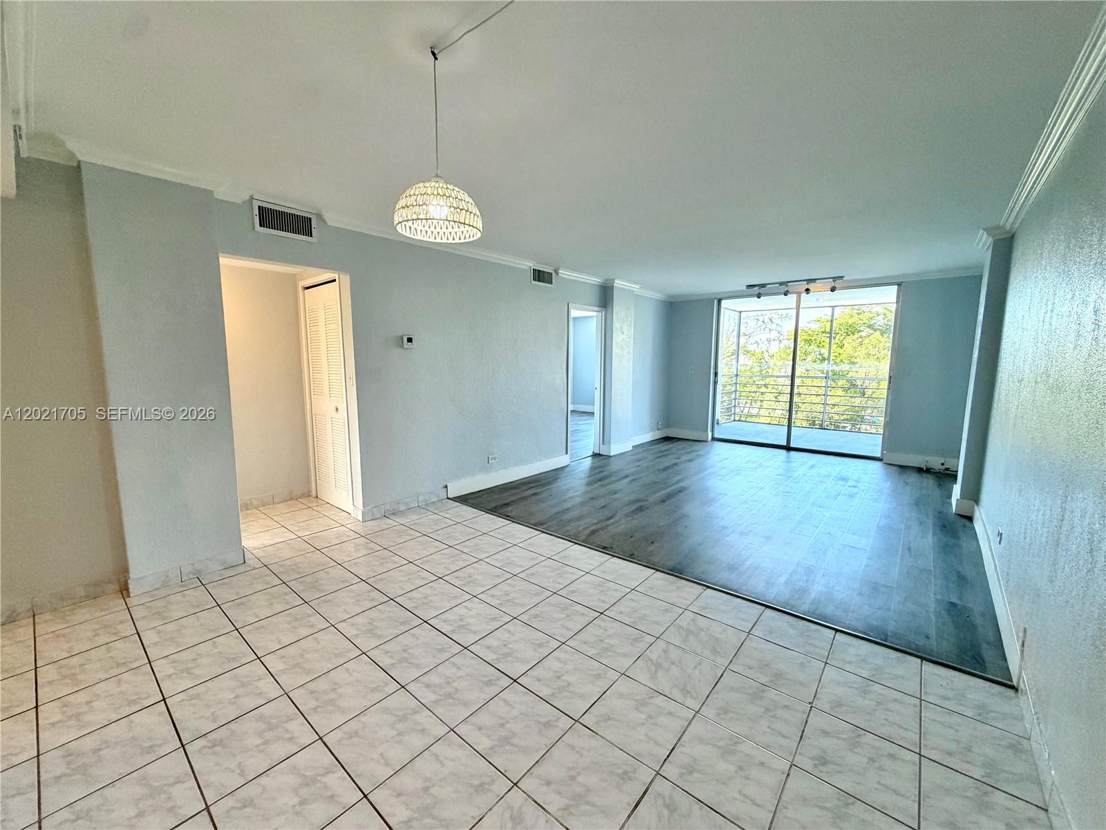 3660 NE 166th St #414, North Miami Beach FL 33160
