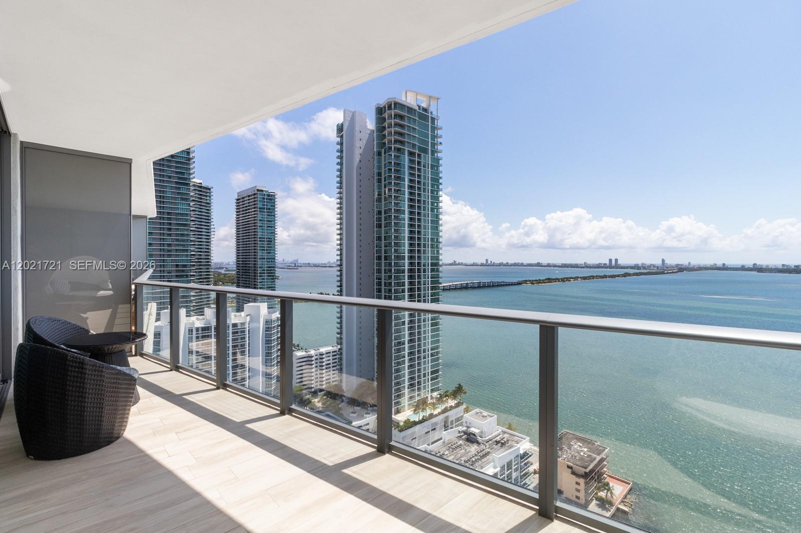 460 NE 28th St #3105, Miami FL 33137