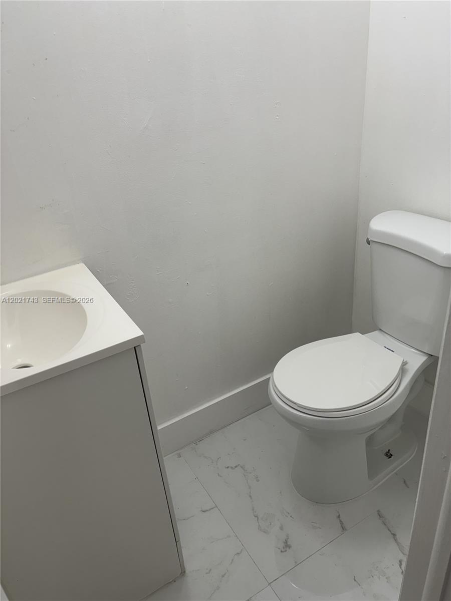 2145 NW 19th Ter #205, Miami FL 33125