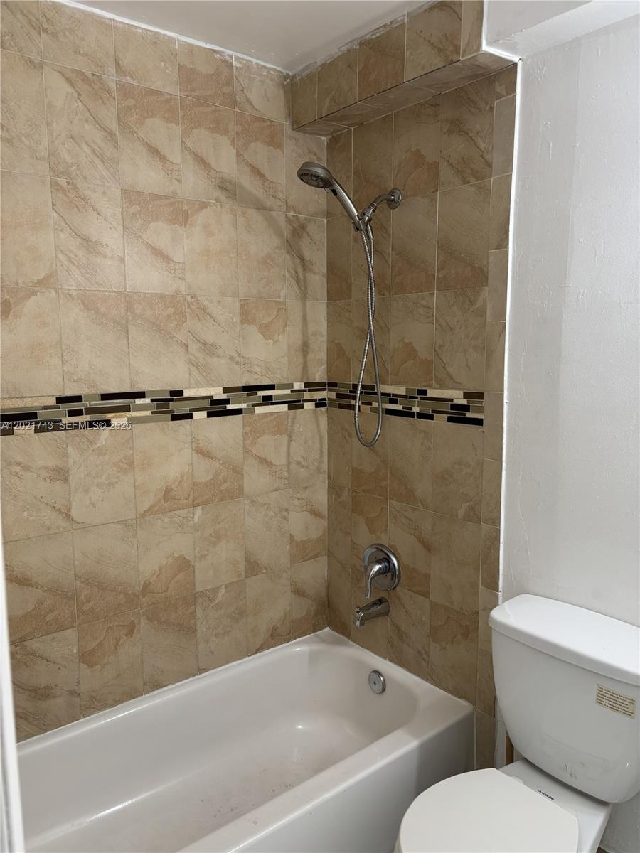 2145 NW 19th Ter #205, Miami FL 33125