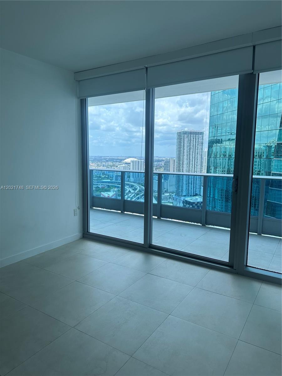 200 Biscayne Boulevard Way #4013, Miami FL 33131