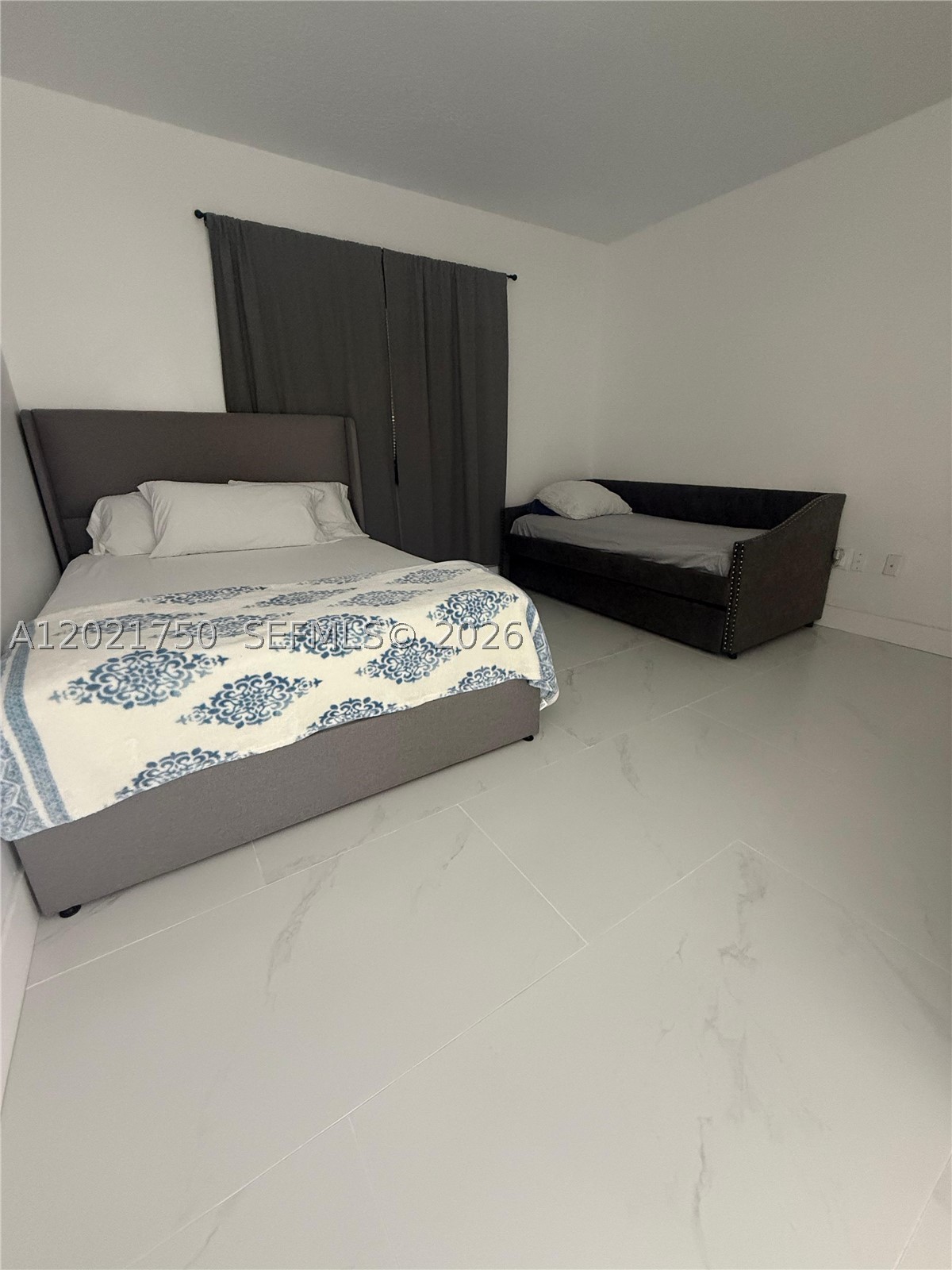 215 SW 117th Ter #14107, Pembroke Pines FL 33025