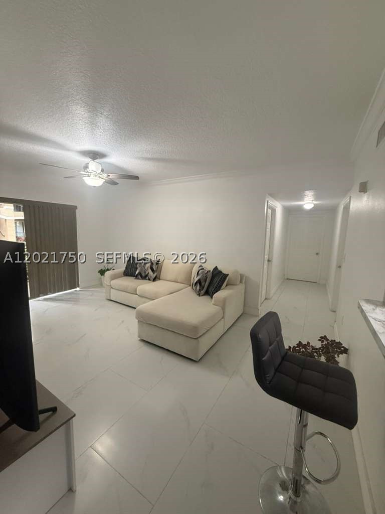 215 SW 117th Ter #14107, Pembroke Pines FL 33025