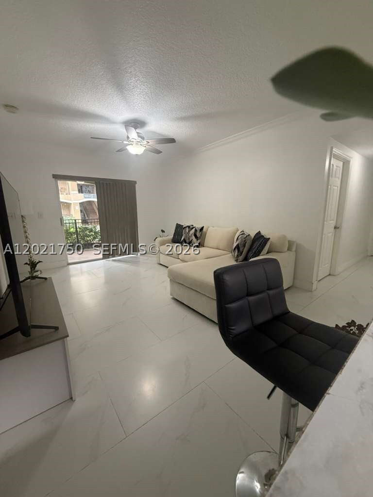 215 SW 117th Ter #14107, Pembroke Pines FL 33025