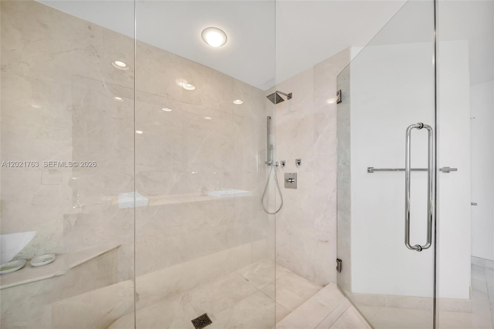 17301 Biscayne Blvd #907, North Miami Beach FL 33160
