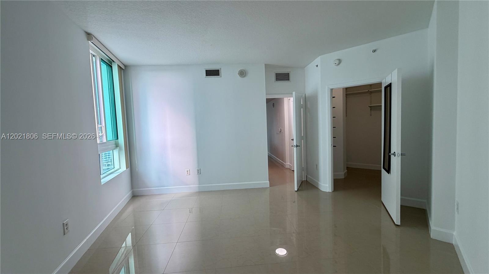 1900 N Bayshore Dr #1610, Miami FL 33132