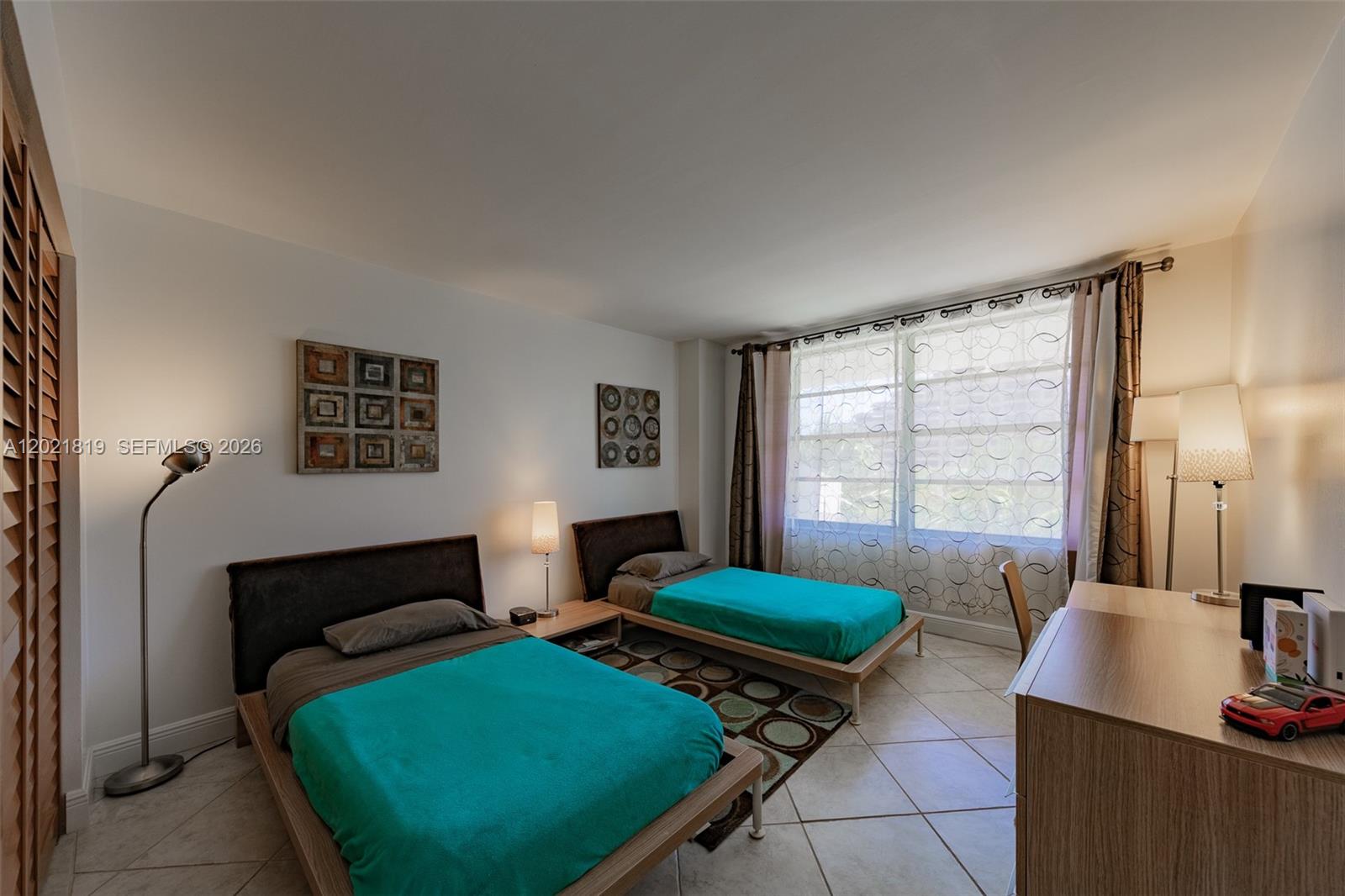 199 Ocean Lane Dr #413, Key Biscayne FL 33149