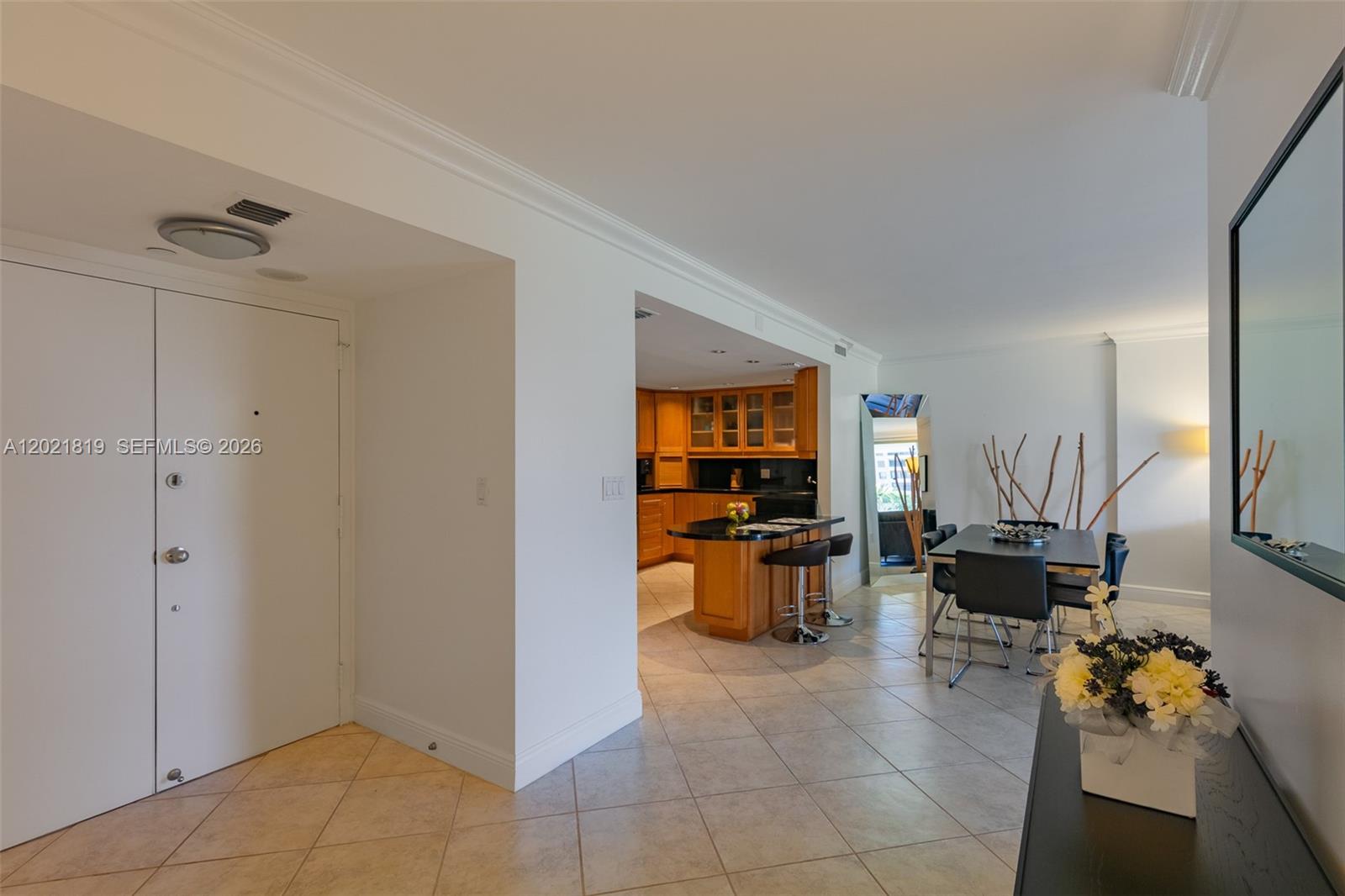 199 Ocean Lane Dr #413, Key Biscayne FL 33149