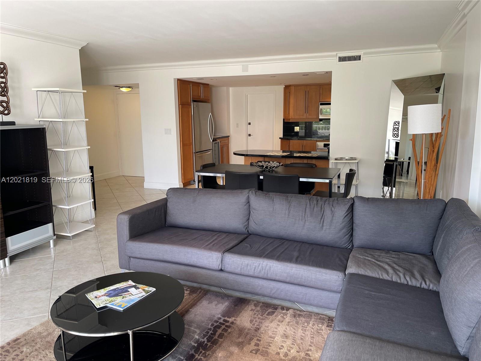 199 Ocean Lane Dr #413, Key Biscayne FL 33149