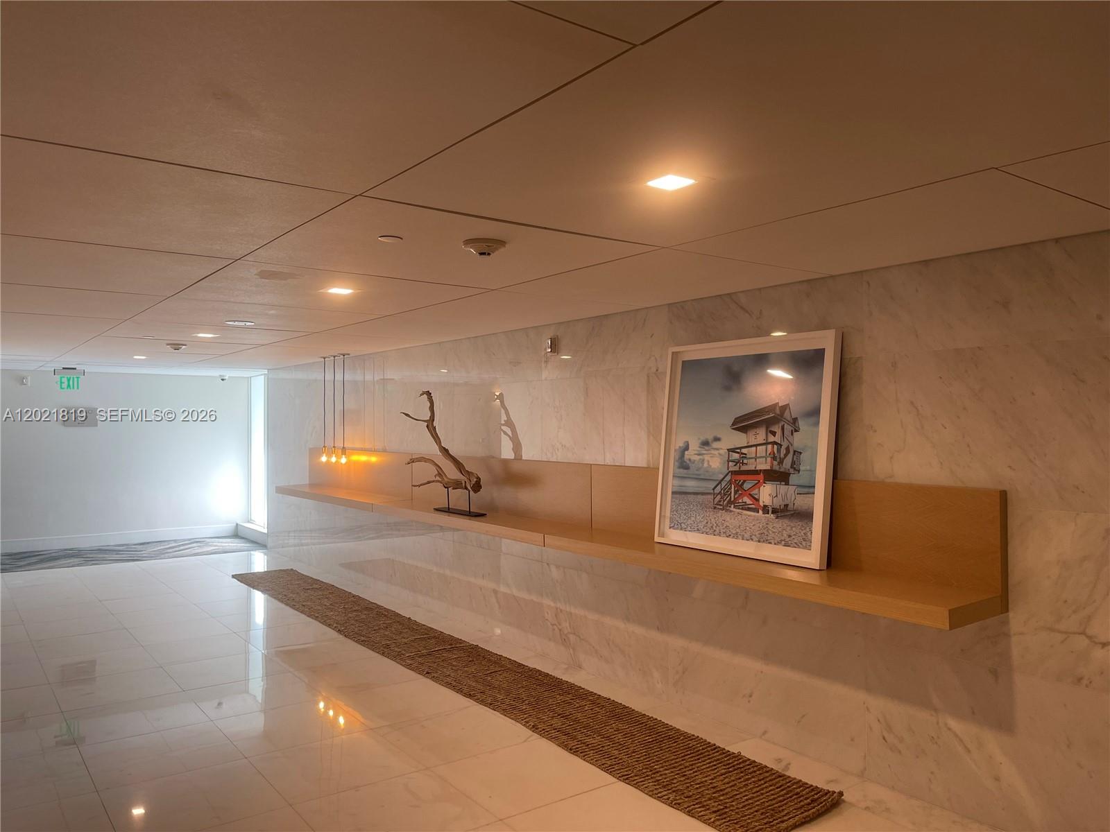 199 Ocean Lane Dr #413, Key Biscayne FL 33149