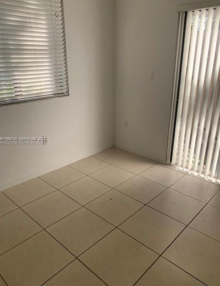 22631 SW 88th Pl #5-18, Cutler Bay FL 33190