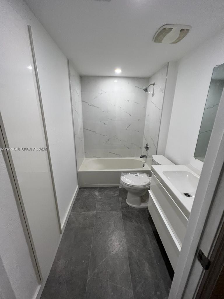 Miramar FL 33025 - A12021845