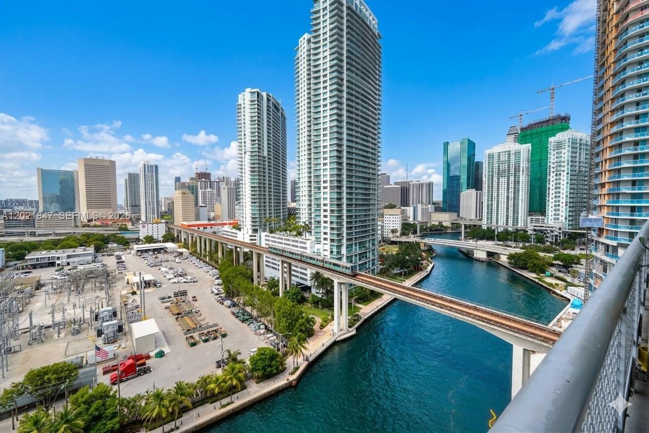 690 SW 1st Ct #1913, Miami FL 33130