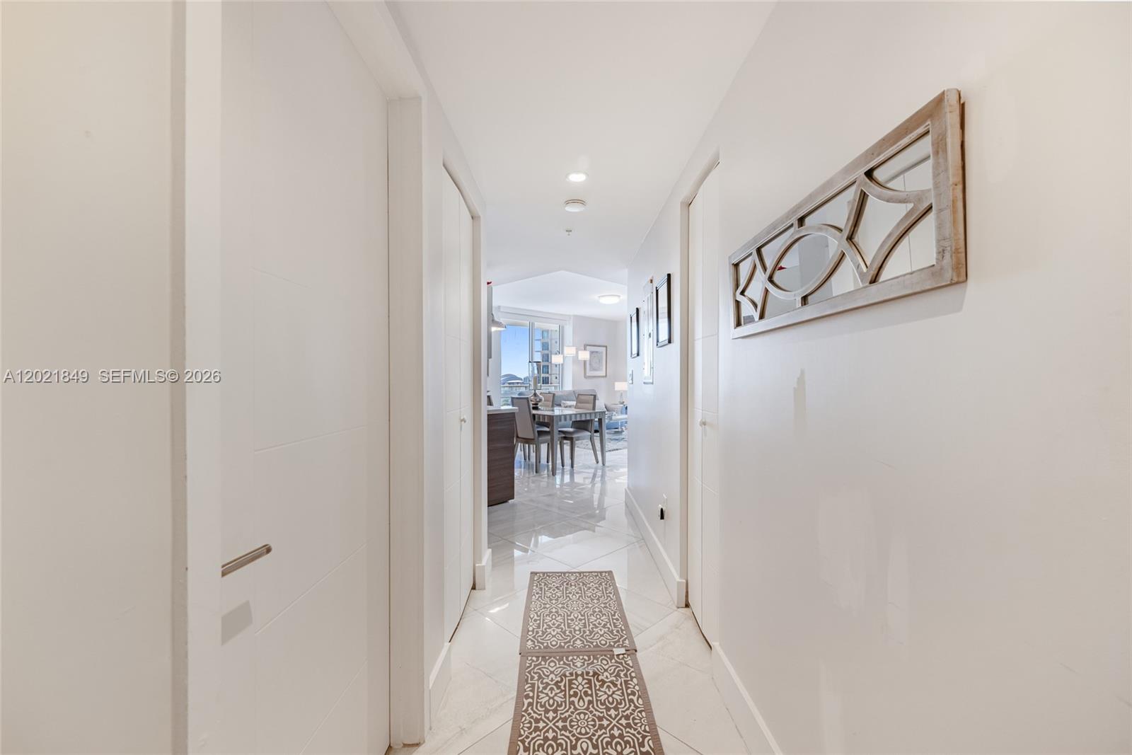 1010 SW 2nd Ave #1608, Miami FL 33130
