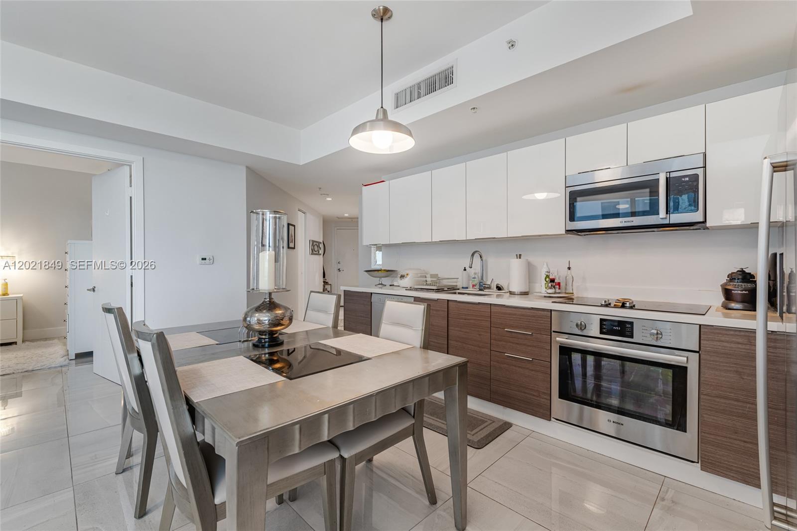 1010 SW 2nd Ave #1608, Miami FL 33130