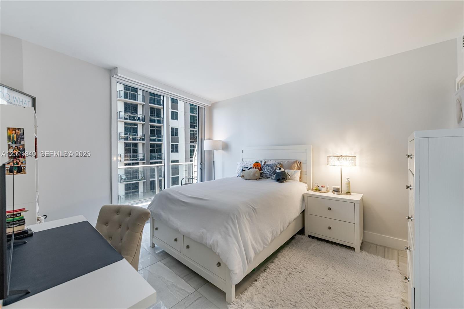 1010 SW 2nd Ave #1608, Miami FL 33130