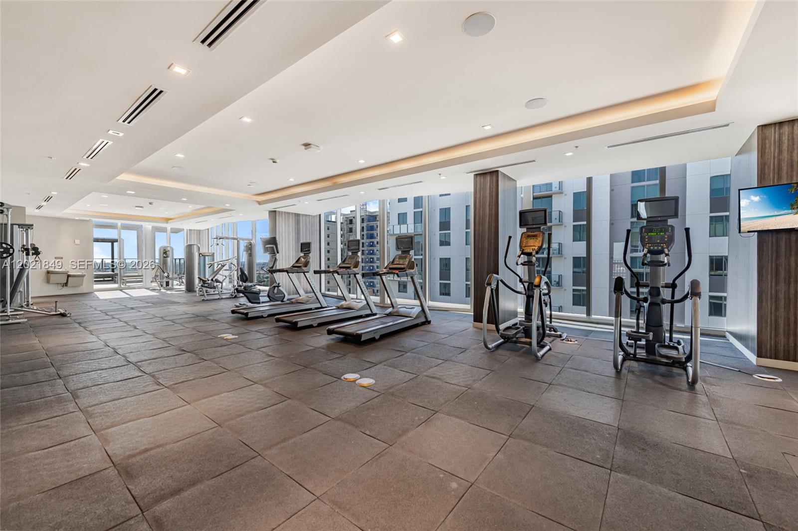 1010 SW 2nd Ave #1608, Miami FL 33130