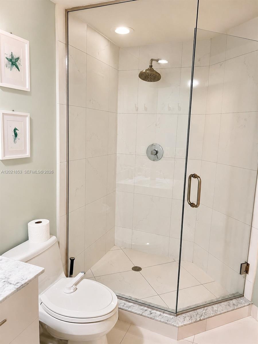 55 SE 6th St #3001, Miami FL 33131